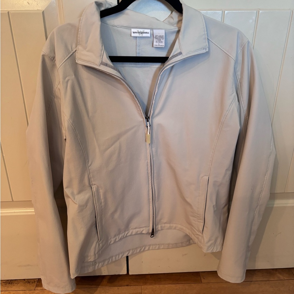White Sierra Light Gray Zip-Up Jacket
